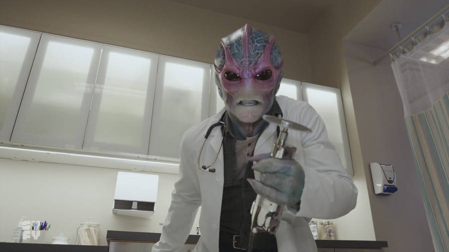 Doctor Resident Alien Wallpaper