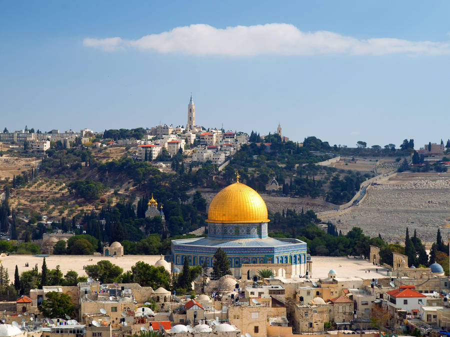 Dome Of The Rock Faraway View Wallpaper