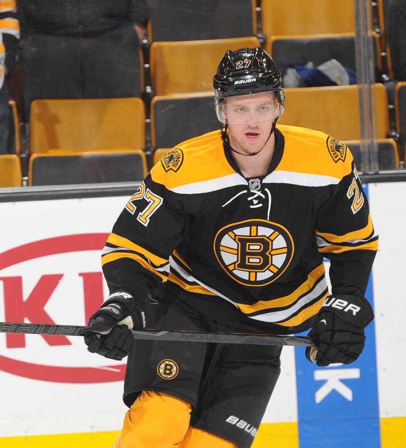 Dougie Hamilton Boston Bruins Vs. New York Islanders Wallpaper