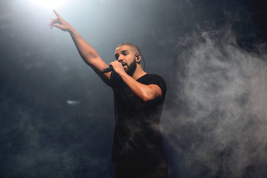 Drake Live Performance Wallpaper