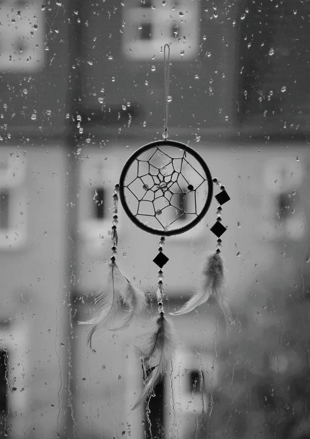 Dream Catcher Monochrome Wallpaper