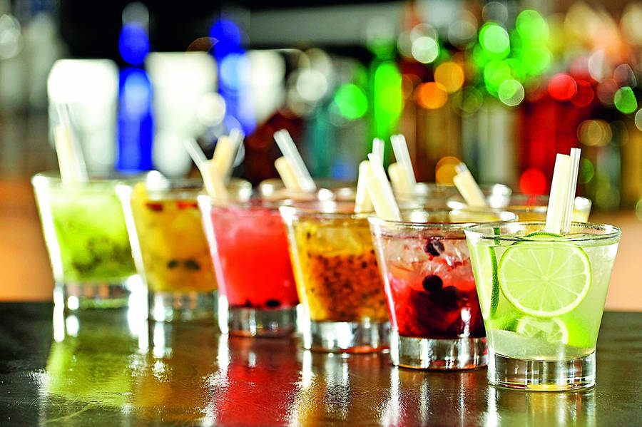 Drinks On Shot Glasses Wallpaper