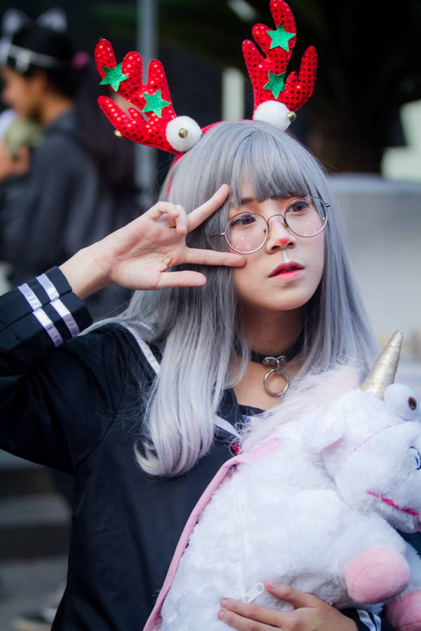 Eccentric Tokyo Style: Girl With Red Antlers Wallpaper