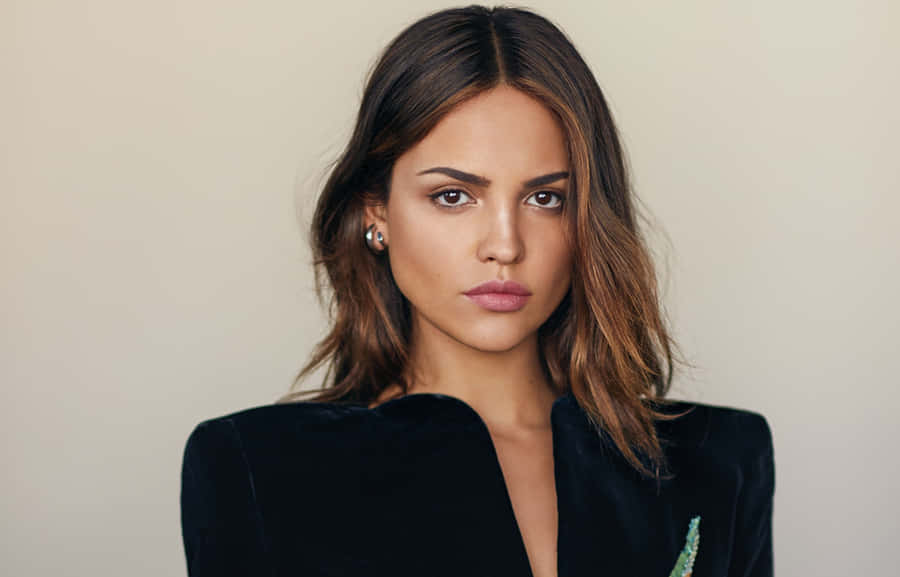 Eiza Gonzalez Portrait Black Blazer Wallpaper