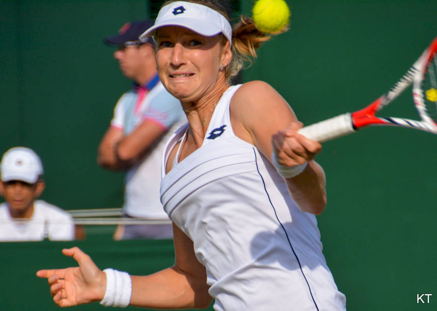 Ekaterina Makarova In Action Wallpaper