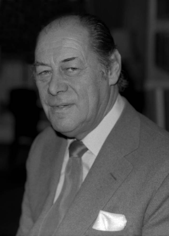 Elegant Portrait Of Rex Harrison Wallpaper