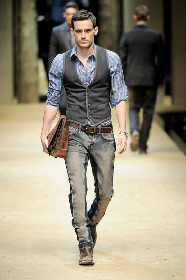 Elite Men’s Fashion – Striding Forward On The Runway Wallpaper