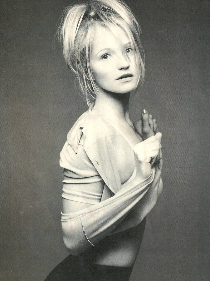 Ellen Barkin Young Black And White Wallpaper