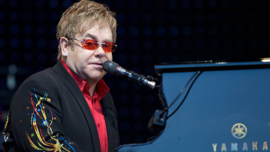 Elton John Live Performance Wallpaper
