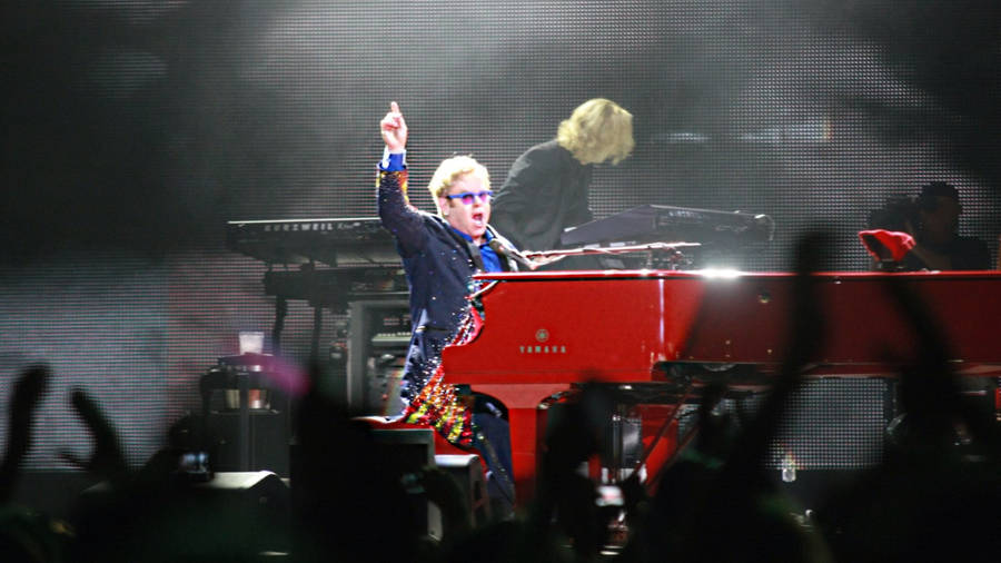 Elton John Red Piano Concert Wallpaper