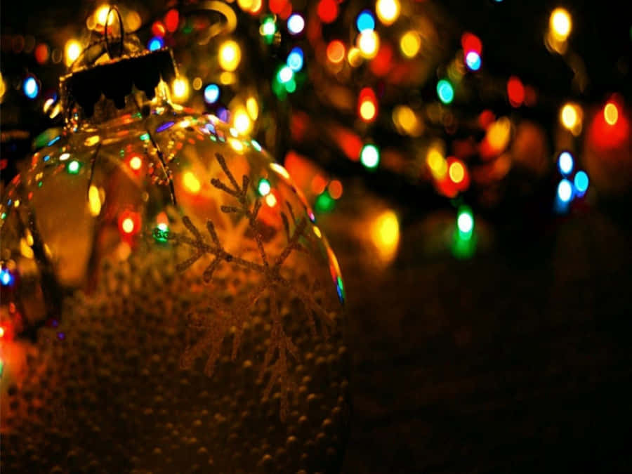 Embrace The Holiday Cheer With This Stunning Christmas Aesthetic On A Computer. Wallpaper