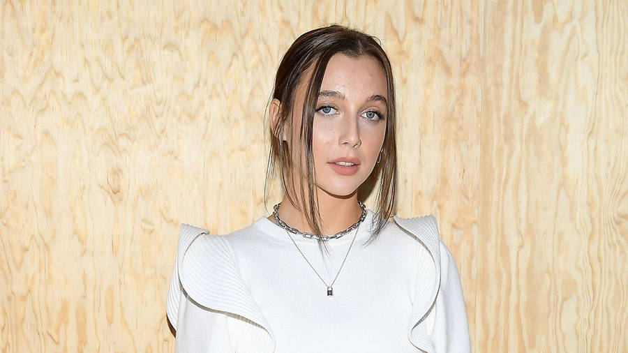 Emma Chamberlain With Silver Jewelry Wallpaper