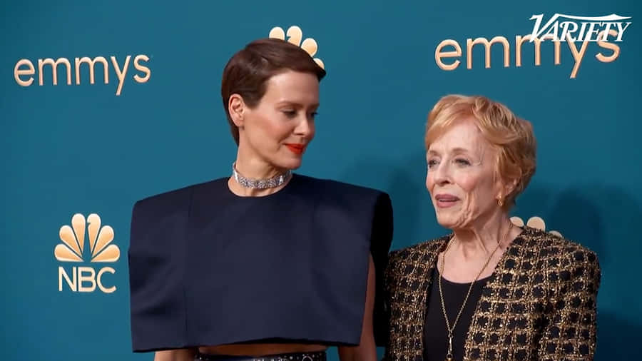 Emmys Event Elegant Attire Holland Taylor Wallpaper
