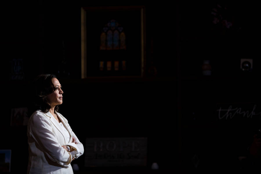 Empowered V.p. Kamala Harris Wallpaper