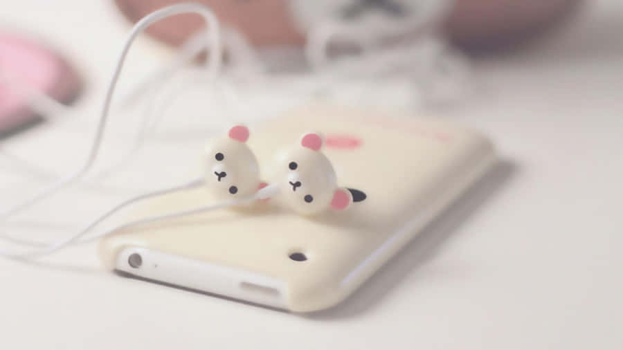 Enjoy The Sweet Kawaii Appeal Of Rilakkuma On Your Laptop! Wallpaper