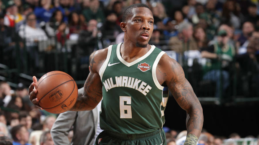 Eric Bledsoe Wears All-green Attire Wallpaper