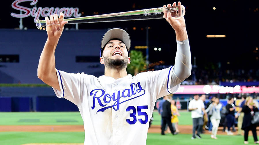 Eric Hosmer Both Hands Holding Bat Wallpaper