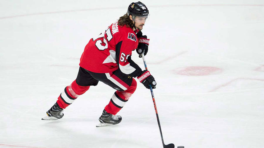 Erik Karlsson In Action - Ottawa Senators Defenceman Wallpaper