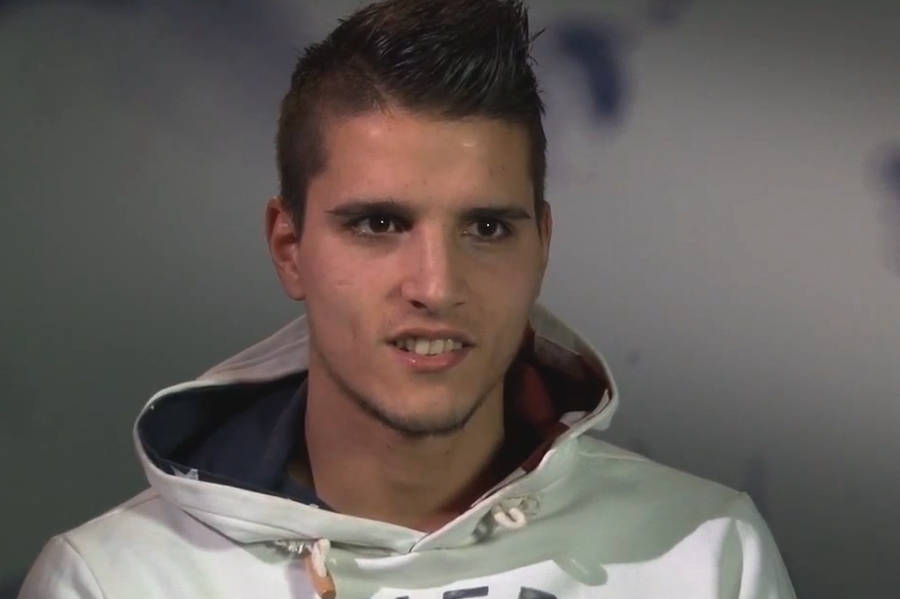 Erik Lamela Neatly Styled Hair Wallpaper