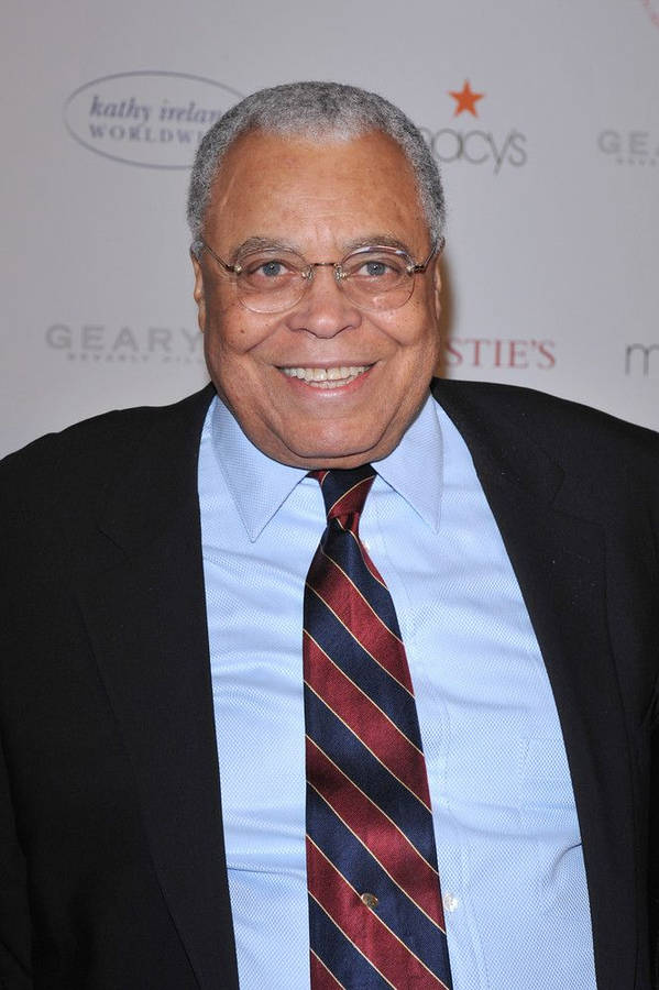 Esteemed Actor James Earl Jones At An Event Wallpaper