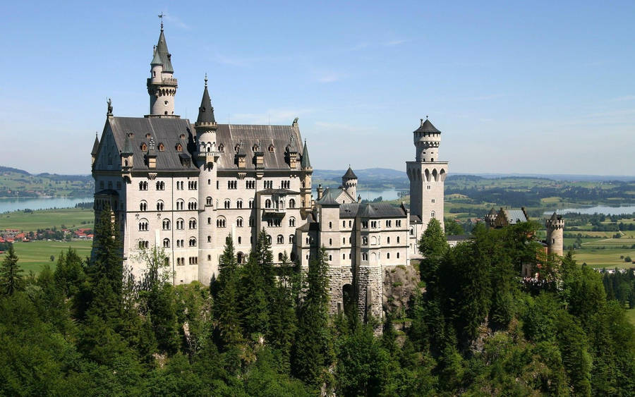 Europe Neuschwanstein Castle Wallpaper