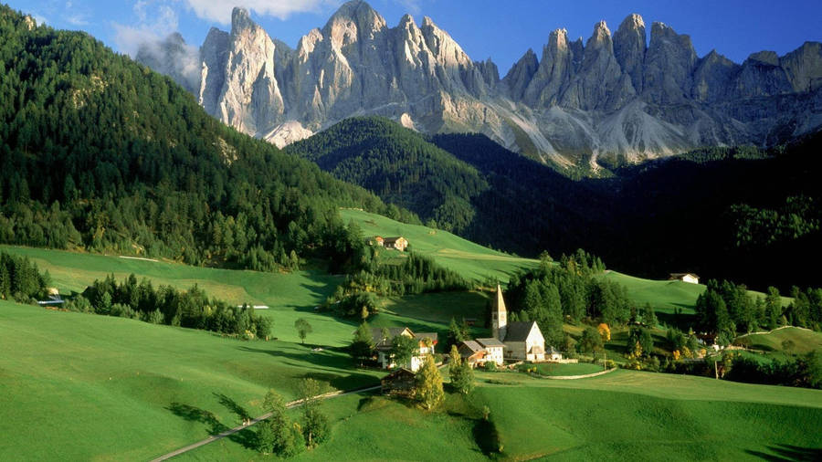 Europe's Picturesque Mountain Range Wallpaper