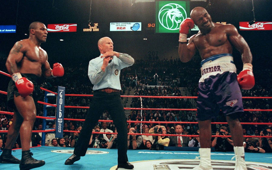 Evander Holyfield Time-out Wallpaper