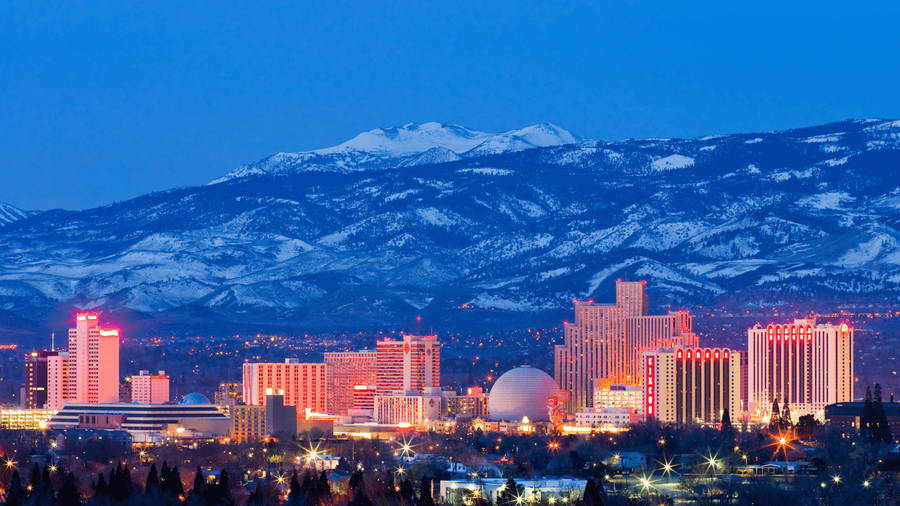 Experience The Splendor Of The Reno Skyline Wallpaper