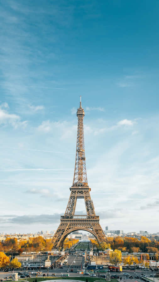 Explore The Amazing City Of London With Your Favourite Device, The Iphone. Wallpaper