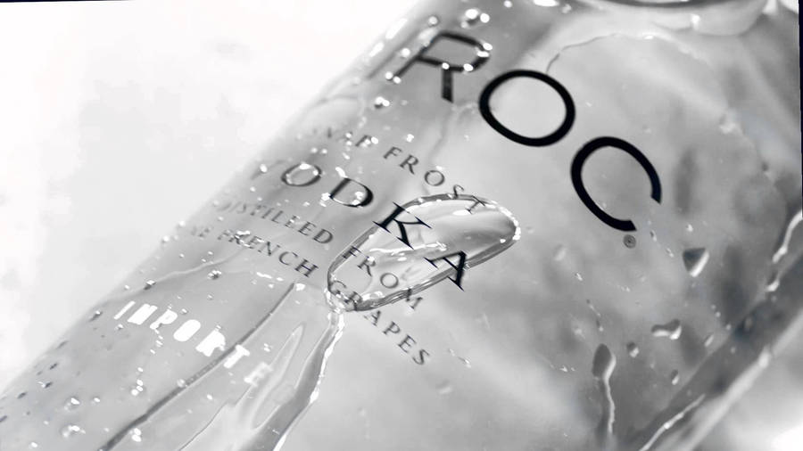 Exquisite Ciroc Snap Frost French Vodka Bottle Close-up Wallpaper