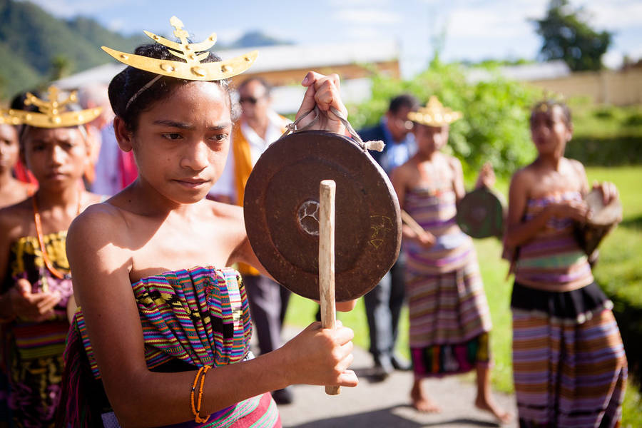 Exquisite Display Of Timor Leste Traditional Dance Wallpaper