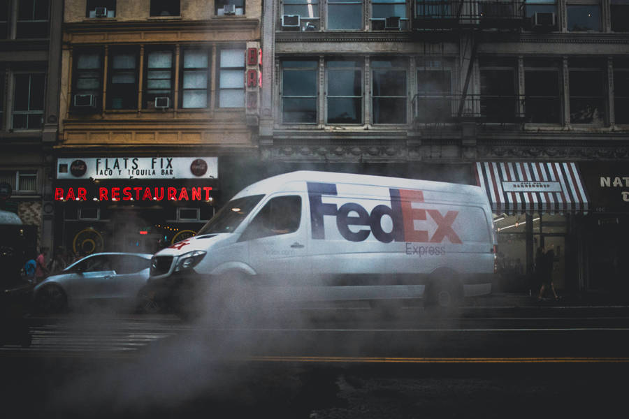 Fedex Express Delivery Van Wallpaper