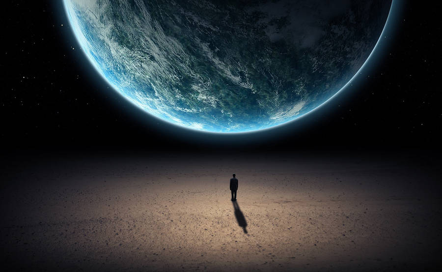 Feeling Alone Earth Wallpaper