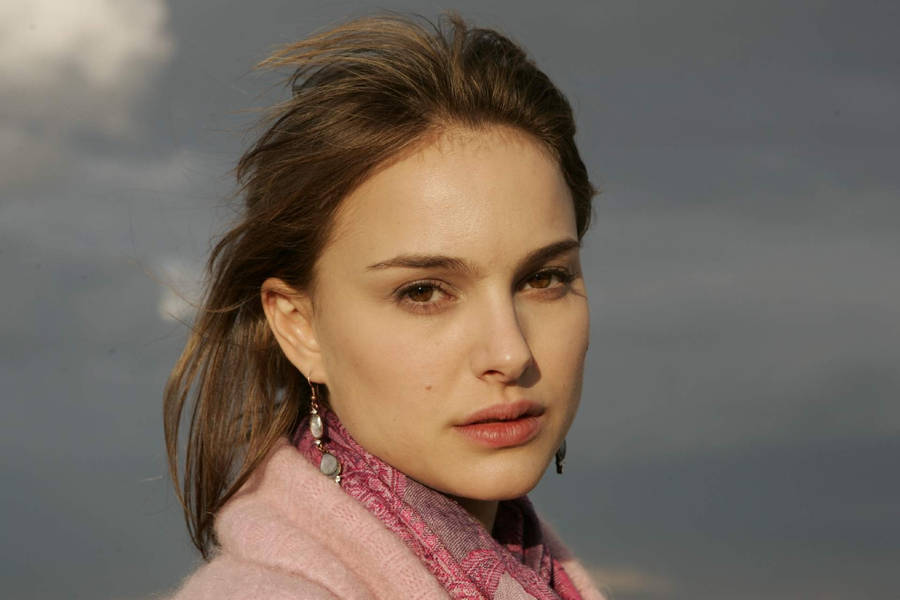 Female Celebrity Natalie Portman Wallpaper