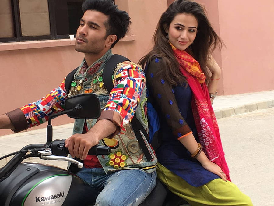 Feroz Khan And Sana Javed Wallpaper