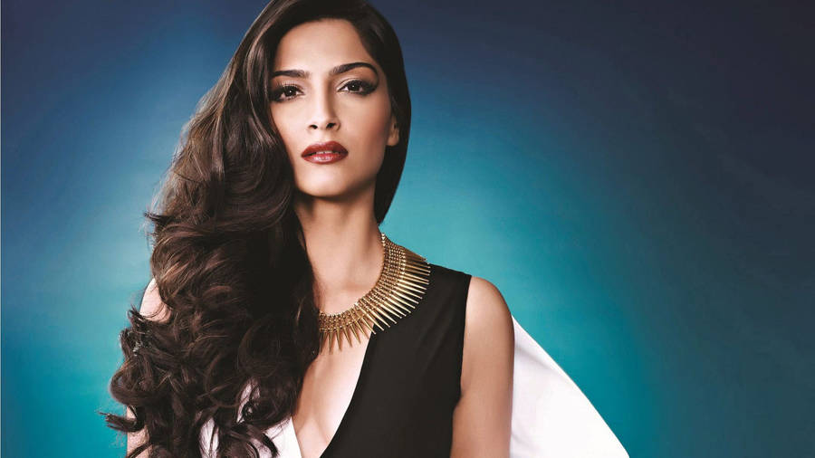 Fierce Sonam Kapoor Wallpaper