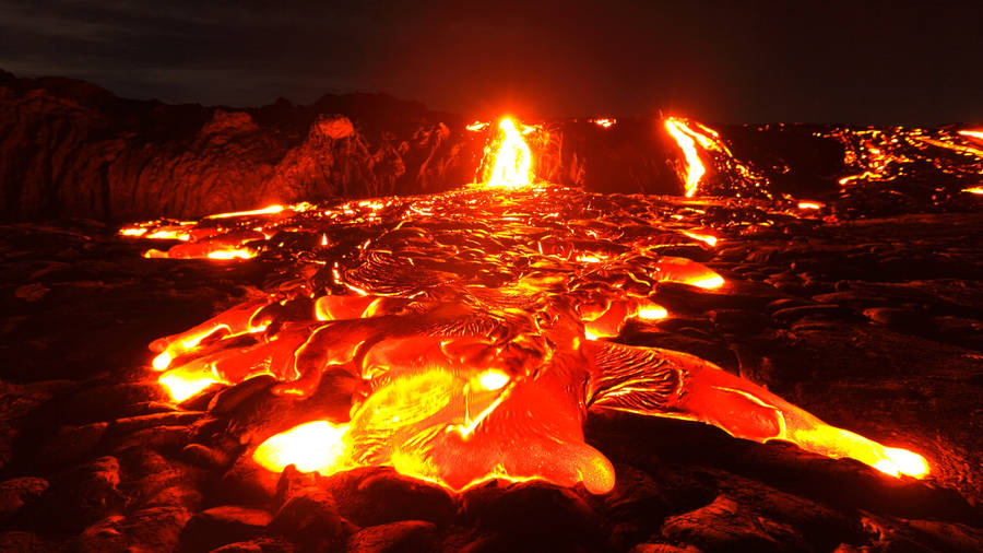 Fiery Kilauea Volcano Hot Lava Flowing Wallpaper