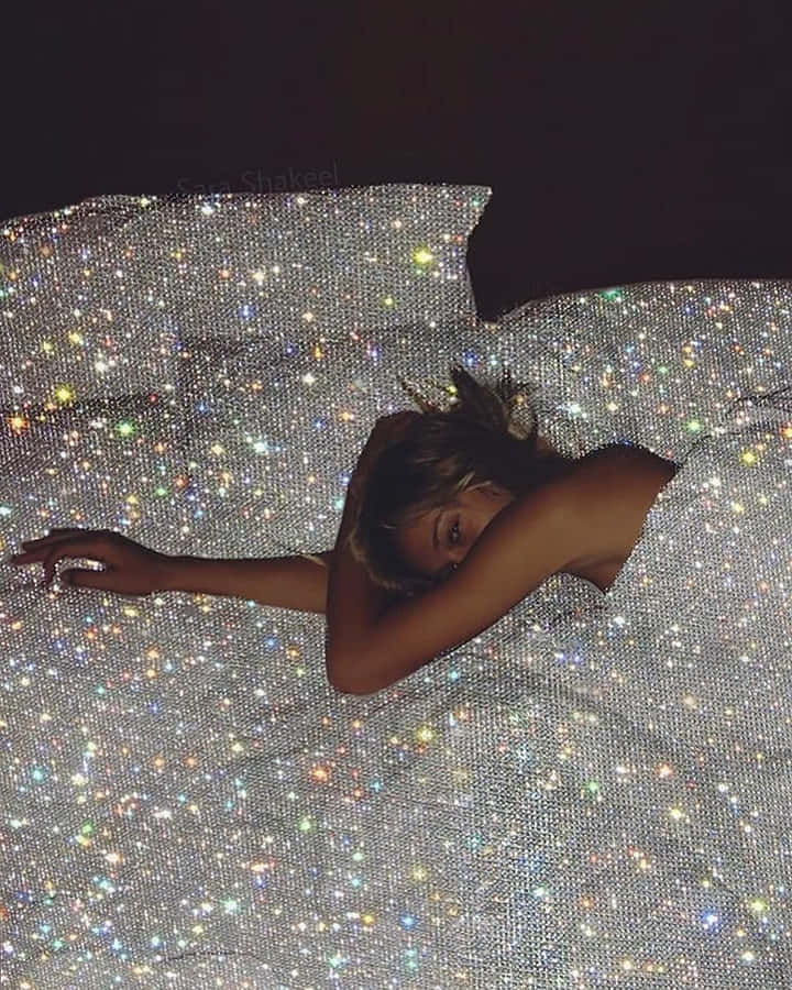 Find A Reason To Love Yourself Wallpaper