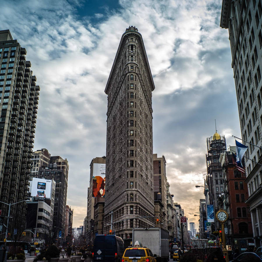 Flatiron Building Sunset Traffic Wallpaper