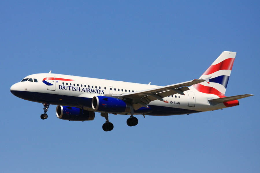 Flying British Airways G Euoi Airbus A319 Wallpaper