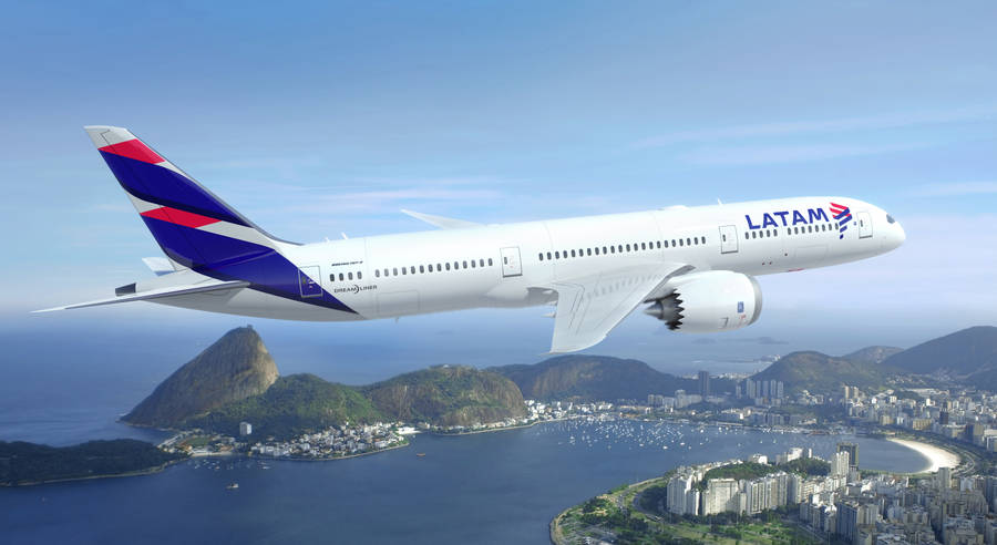 Flying Latam Airlines Wallpaper