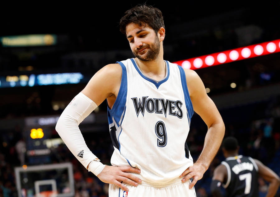 Focus Timberwolves Point Guard Ricky Rubio Wallpaper