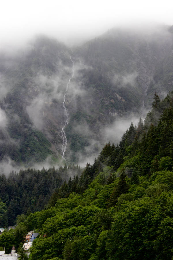 Foggy Mountain Slope Iphone Landscape Wallpaper