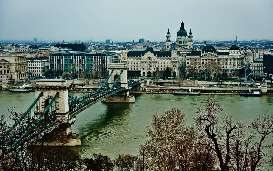 Four Seasons Hotel Hungary Wallpaper