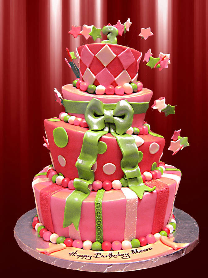 Four-tier Pink Birthday Cake Wallpaper