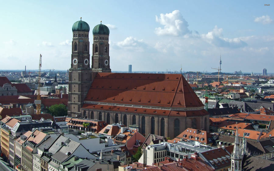 Frauenkirche Cathedral In Munich Wallpaper