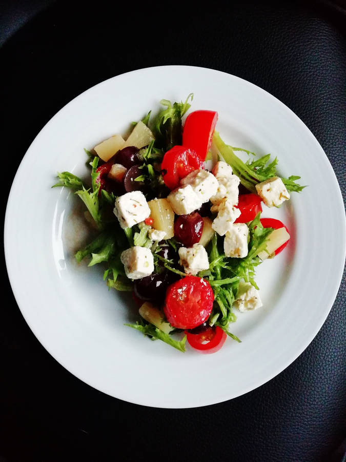 Fresh Greek Salad Wallpaper