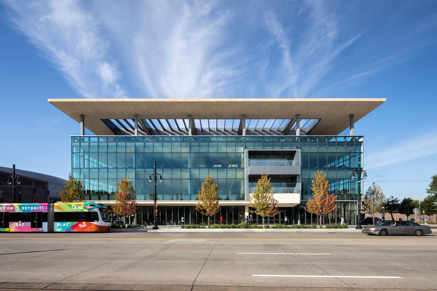 Front View Of Building At Wayne State University Wallpaper