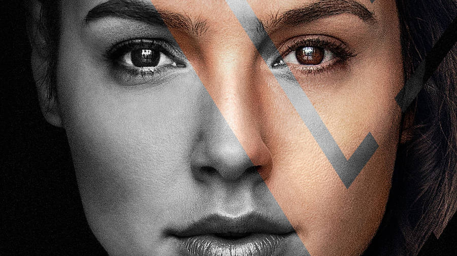 Gal Gadot In Justice League Wallpaper