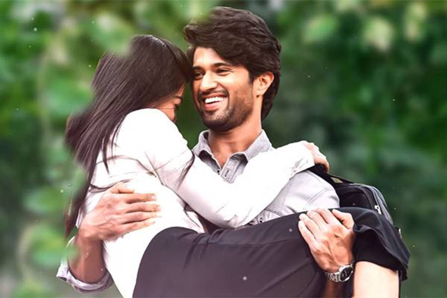 Geetha Govindam Vijay Carrying Geetha Wallpaper